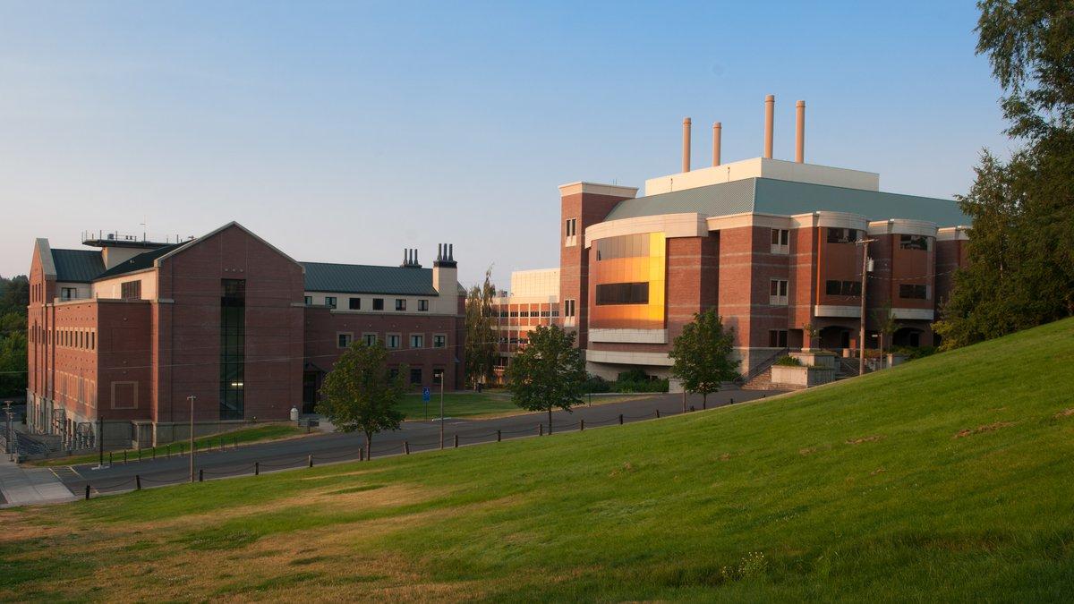 Engineering and Physics buildings on the U of I campus.